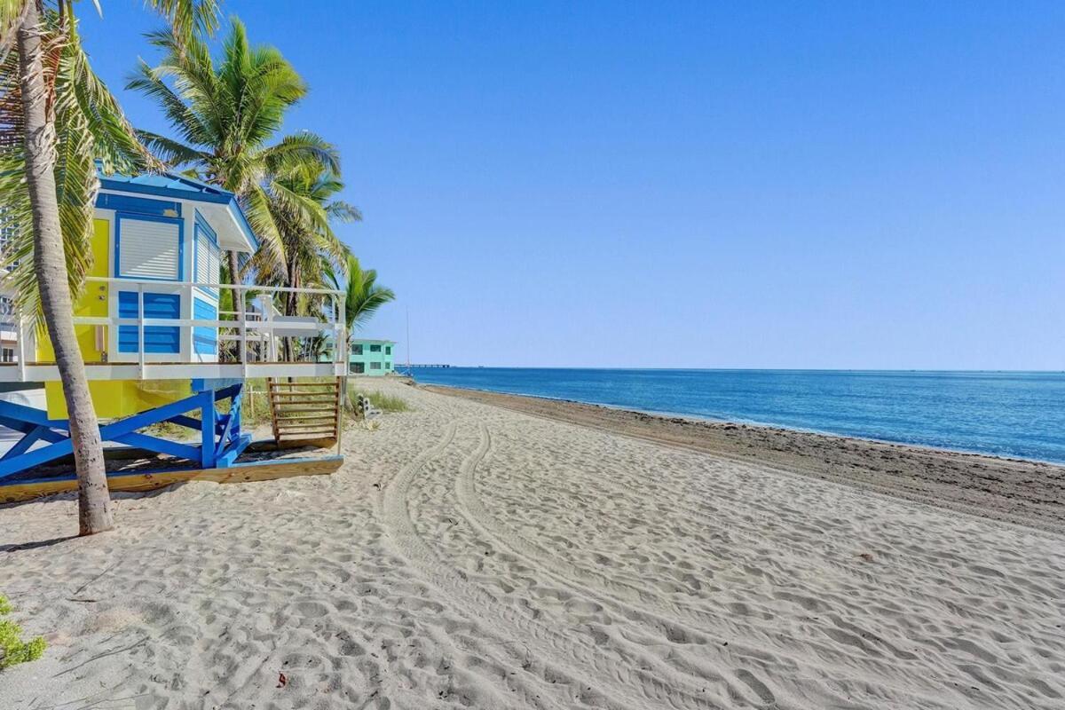 Waves On Desoto Rental Unit With Pool ฮอลลีวูด ภายนอก รูปภาพ